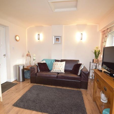 Little Rushbrook Cottages Tanworth Экстерьер фото