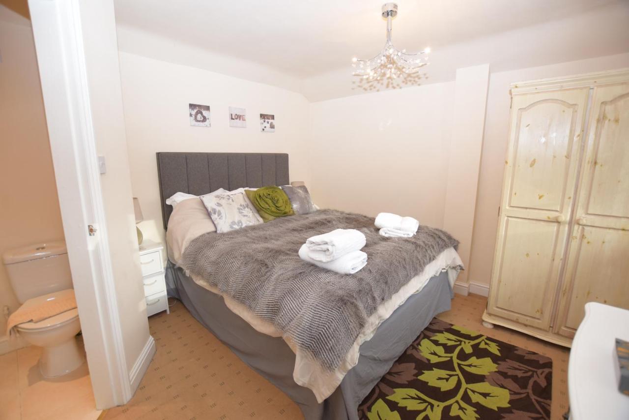 Little Rushbrook Cottages Tanworth Экстерьер фото