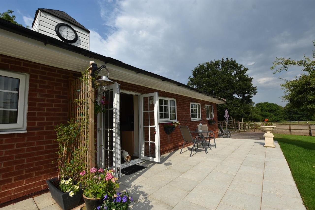 Little Rushbrook Cottages Tanworth Экстерьер фото
